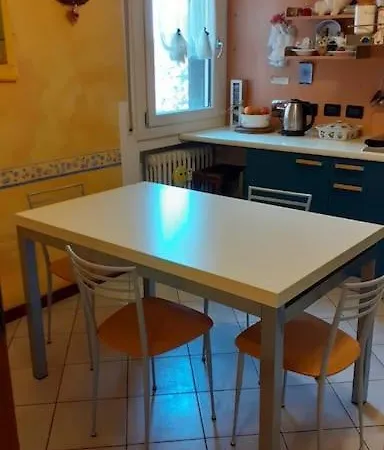 La Casa Dei Colori 1-4 Posti